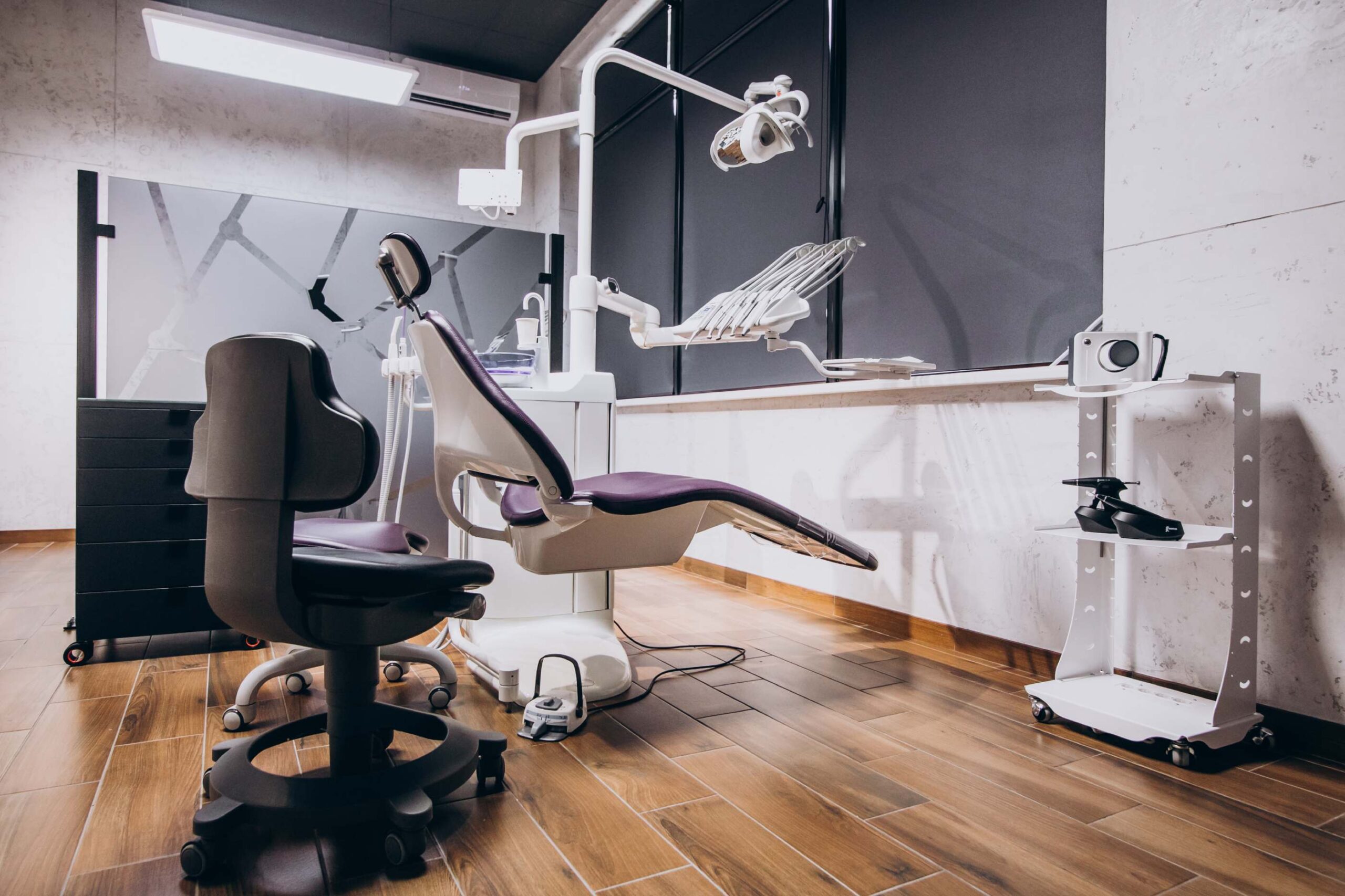 An orthodontic exam station